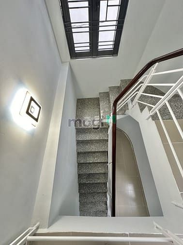 Hình ảnh Bán nhà 1/ Trần Quang Diệu, Quận 3, 36m2, 4 tầng, 6.4 tỷ tặng nội thất