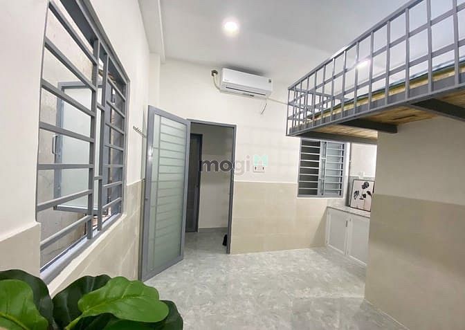 Hình ảnh Cho Thuê Căn Hộ Có Gác Gần Cầu Vượt Hoàng Hoa Thám Tân Bình Giá Rẻ