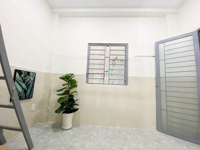 Hình ảnh Cho Thuê Căn Hộ Có Gác Gần Cầu Vượt Hoàng Hoa Thám Tân Bình Giá Rẻ