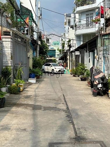 Hình ảnh Bán đất  tăng nhà Quận Bình Tân