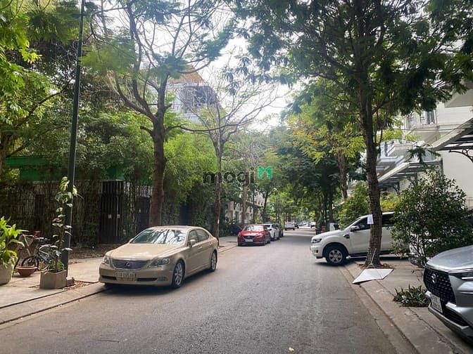 Hình ảnh Cho Thuê Nhà Phố Lakeview , An Phú 100 m2, Thang máy Chỉ 38 Triệu.