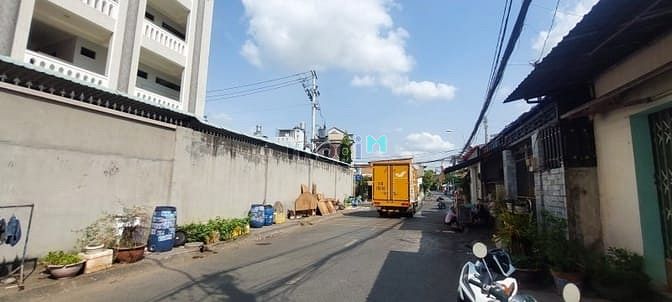 Hình ảnh TIN THẬT:Lô đất ngay MĂT TIỀN,5X26,không mộ Đường 13 Bình Chiểu,ThủĐức