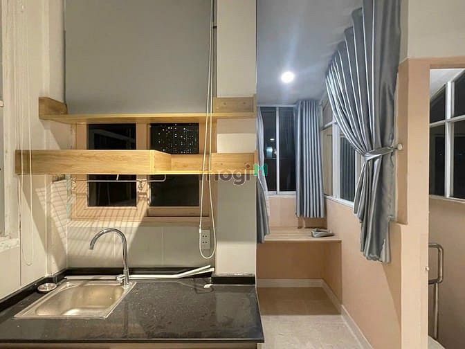 Hình ảnh Căn Hộ Studio Tách Bếp Rộng 40m2 gần ĐH Luật, NTTU, Chợ 200 Q4