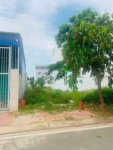 Hình ảnh Lô Đất Giá 1Ty650 Thuộc KDC Tân Thới Nhất 17 Quận 12  TPHCM