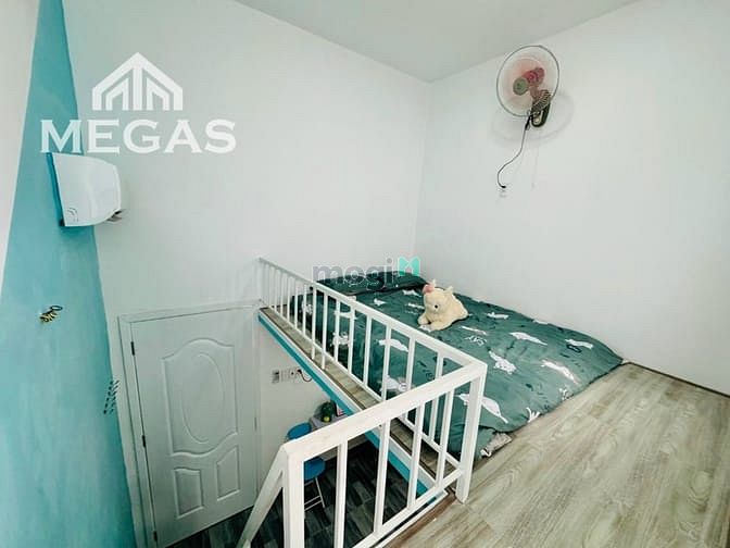 Hình ảnh Cho Thuê Căn DUPLEX BanCol CỬA SỔ TRỜI Full NỘI THẤT.