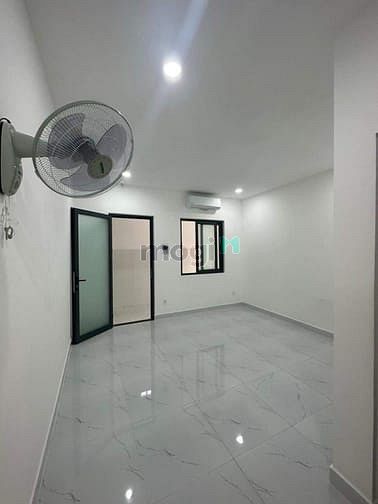 Hình ảnh Studio Cao Cấp Ít Phòng Ngay Tân Sơn Nhì