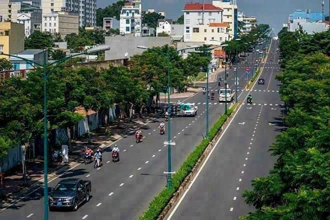 Hình ảnh Bán lô Đất Lớn mặt tiền Lê Văn Việt,  P TNP A - Tp Thủ Đức