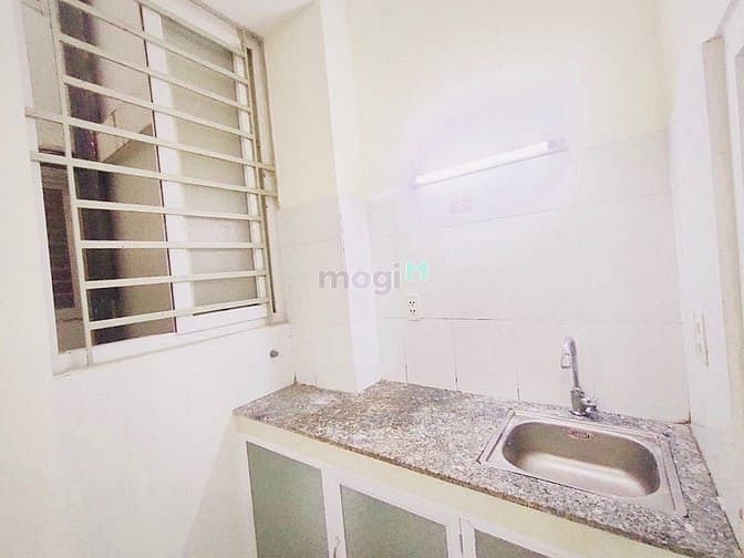 Hình ảnh Phòng Full Nội Thất Ngay Cộng Hoà đối diện Etown
