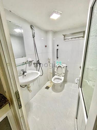 Hình ảnh Phòng Full Nội Thất Ngay Cộng Hoà đối diện Etown