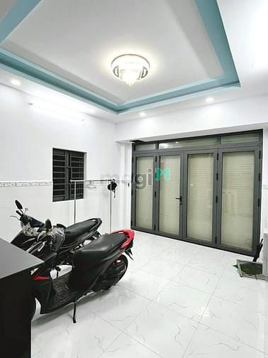 Hình ảnh Nhà mới xây cho nữ thuê tầng trệt