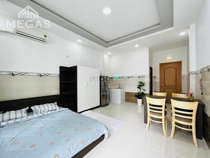 Hình ảnh Mb6623 nạp rút nhanh chóng ban công gần Đầm Sen Tân Phú