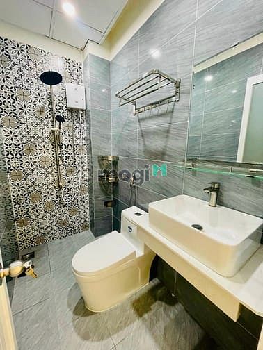 Hình ảnh Căn 2PN 45m2 Bancony Đầy Đủ Nội Thất Tại P12 Quận Tân Bình