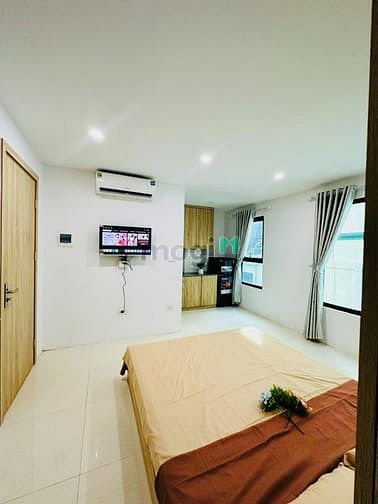 Hình ảnh Nguyễn Khang 30m2 Mới Tinh Full Đồ Thoáng Sáng Ở Luôn