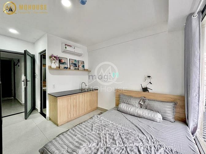 Hình ảnh Mb6623 nạp rút nhanh chóng studio Khuông Việt cửa sổ lớn Gần đầm sen