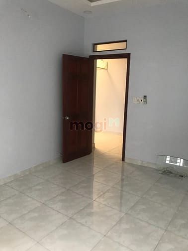 Hình ảnh Cho thuê nhà hẻm 10m thông đường Phan Huy ích gần ngã 4 Quang Trung,GV