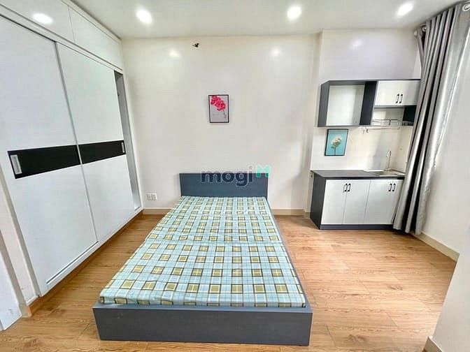 Hình ảnh Cho Thuê Căn Ban Công Giá Rẻ Đầy Đủ Nội Thất P14 Quận Tân Bình