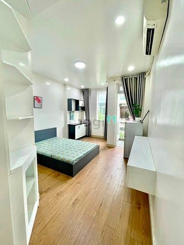 Hình ảnh Cho Thuê Căn Ban Công Giá Rẻ Đầy Đủ Nội Thất P14 Quận Tân Bình