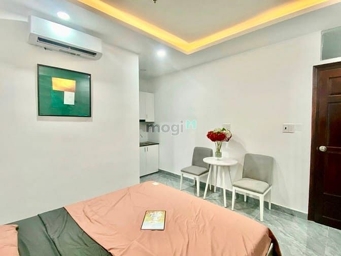 Hình ảnh Mb6623 nạp rút nhanh chóng Studio cửa sổ siêu đẹp full nội thất ngay Sân Bay