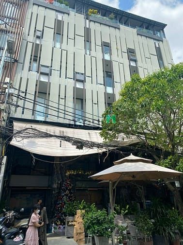 Hình ảnh Mặt Tiền Đường 23 Sát Hậu Giang Q6 ( 8 * 18 ) Hầm 6 Lầu 47 Tỷ