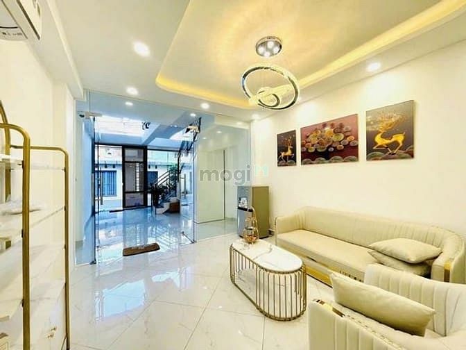 Hình ảnh nhà mặt phố cần bán gấp trong thời gian ngắn