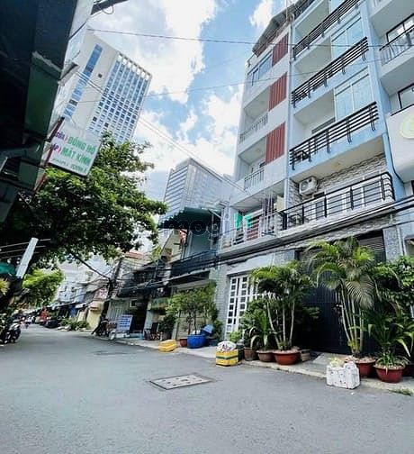 Hình ảnh nhà mặt phố cần bán gấp trong thời gian ngắn