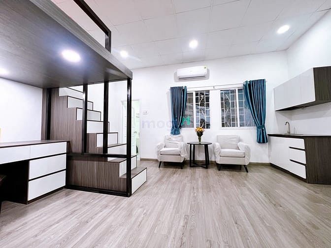 Hình ảnh Căn Hộ Duplex Đối Diện Sân Bay Tân Sơn Nhất Cửa Sổ Trời Rộng Thoáng