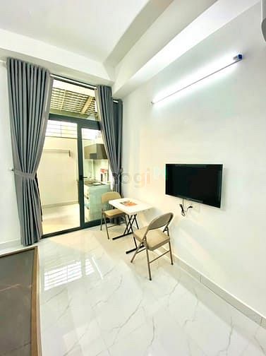 Hình ảnh Cho Thuê Studio Tách Bếp Có Máy Giặt Riêng ngay Sân Vận Động Quận 7