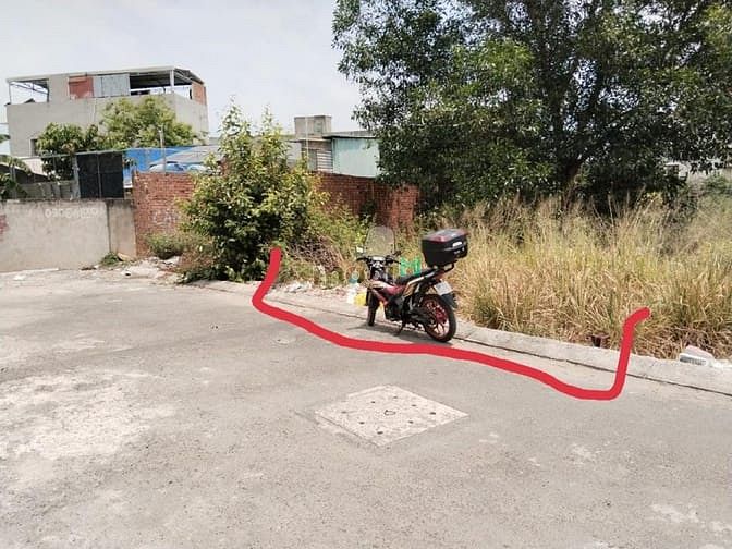 Hình ảnh Bán Đất Thổ Cư,83m2 (5.2x16)m, cạnh BV Lê Văn Thịnh, Quận 2. Giá 5 tỷ