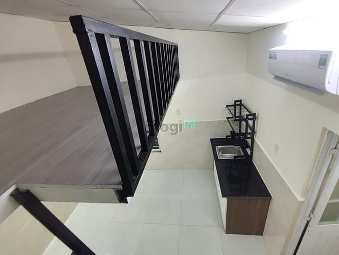 Hình ảnh Phòng Gác Full NT mới cứng cửa sổ rộng
