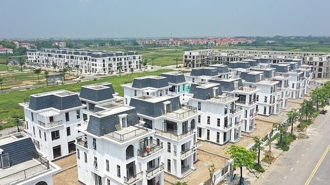 Hình ảnh Biệt thự Hub Mê Linh, Hà Nội. Dt 250m2, mt 15m. Giá 4x tr/m2