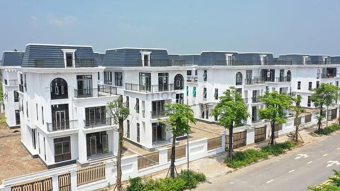 Hình ảnh Biệt thự Hub Mê Linh, Hà Nội. Dt 250m2, mt 15m. Giá 4x tr/m2