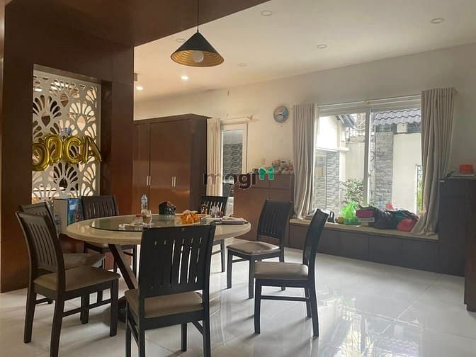 Hình ảnh Cần bán biệt Thự 10x20m khu Tên Lửa, đường số 32A, P. Bình Trị Đông B