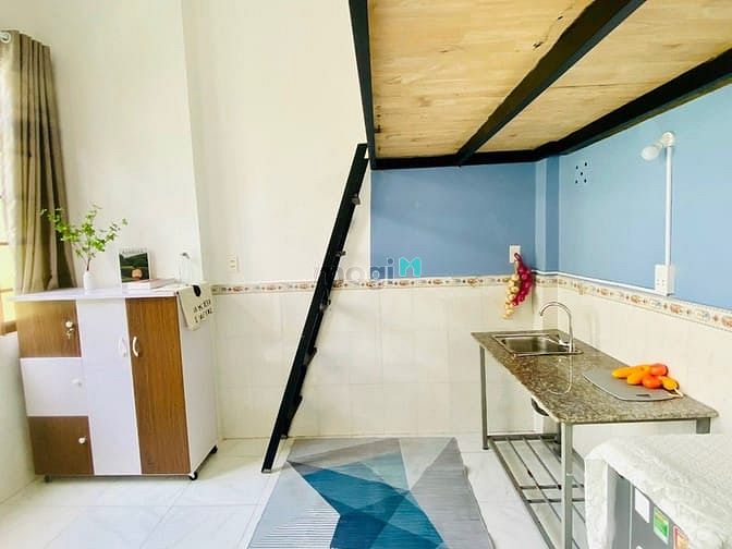 Hình ảnh Phòng có gác full nội thất có bancol thoáng