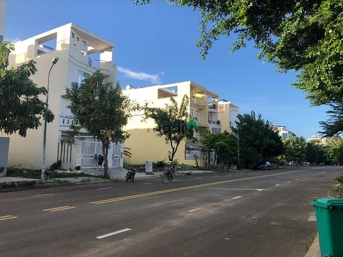 Hình ảnh Đường D1, KDC Nam Long, Phước Long B Thủ Đức 5,4tỷ/90m2.