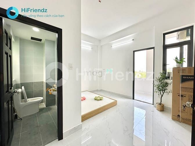 Hình ảnh Mb6623 nạp rút nhanh chóng ban công gần ĐH Công Thương Tân Phú