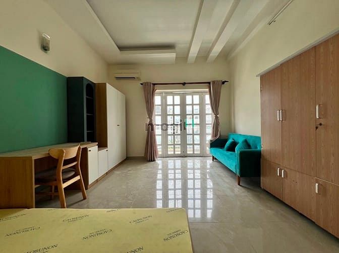 Hình ảnh Cho Thuê Căn Ban Công Cửa Sổ Thoáng Mát P12 Tân Bình