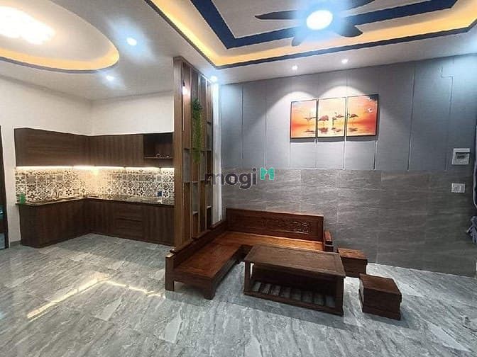 Hình ảnh Bán nhà Lê Văn Thịnh, quận 2 chỉ 3 tỷ hơn 4pn 5wc sổ hồng riêng