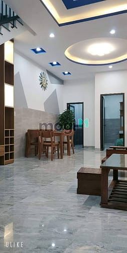 Hình ảnh Bán nhà Lê Văn Thịnh, quận 2 chỉ 3 tỷ hơn 4pn 5wc sổ hồng riêng