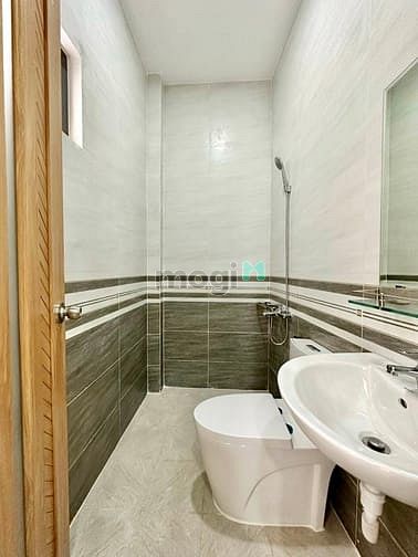 Hình ảnh Cho thuê phòng studio ban công sau - full NT gần Phan Đăng Lưu