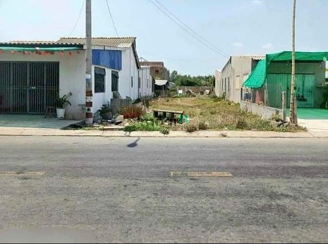 Hình ảnh Đất cách Bệnh Viện Đa Khoa Củ Chi 500m giá chỉ gần 3 triệu/1m2