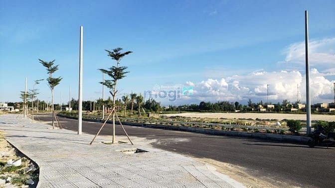 Hình ảnh Bán đất biệt thự ngay mặt tiền Ql 51 sát bên Resort Sơn Tiên Group.