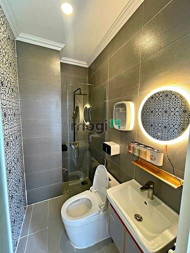 Hình ảnh Cho thuê HXH Lê Hồng Phong Q10, 3 lầu full NT