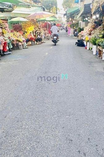 Hình ảnh Giá: 7.9 tỷ. mặt tiền kinh doanh hồ thị kỷ, quận 10. diện tích 30m2,
