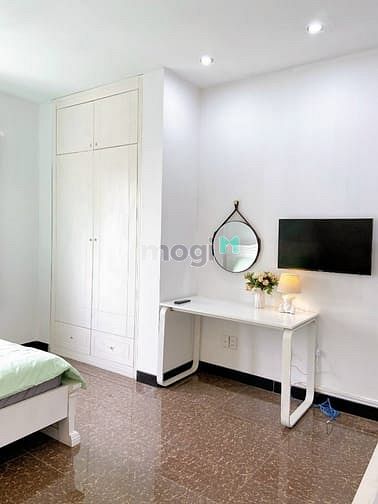 Hình ảnh Căn Hộ Cửa Sổ Lớn Ngay Tại Khu Phú Mỹ Hưng