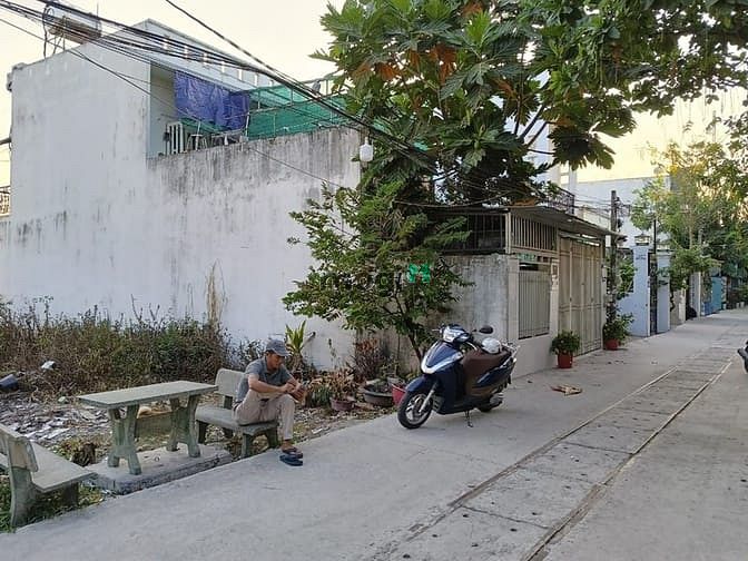 Hình ảnh Bán Đất Đẹp Tân Xuân Hóc Môn,102m2 Thổ Cư,Giá Rẻ.