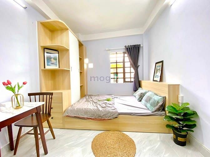 Hình ảnh Cho Thuê Căn Cửa Sổ Thoáng Tách Bếp Tại P6 Quận Tân Bình