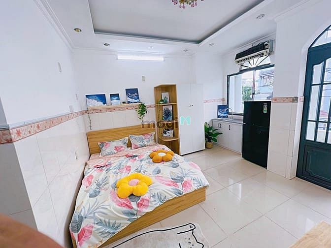 Hình ảnh Mb6623 nạp rút nhanh chóng Studio ban công full nội thất ngay ngã tư Bốn Xã