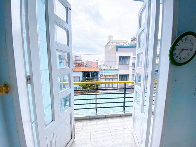 Hình ảnh 🏢🏢Mb6623 nạp rút nhanh chóng studio Ban Công Đường số 8, BHH, Quận Bình Tân Gần aeon