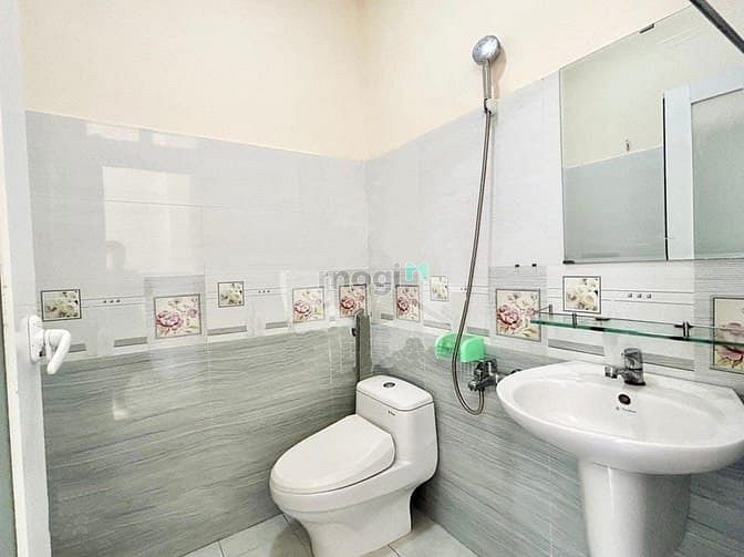 Hình ảnh Căn Hộ Đầy Đủ Tiện Ích_Mới Xây_ Thang Máy_Ban Công Thoáng
