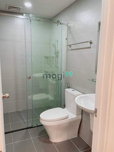 Hình ảnh ☘️ SẮP TRỐNG Căn Hộ 2 BEDROOM CAO CẤP Quận 3 - Giáp Q1